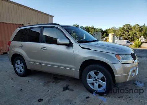 2006 Suzuki Grand Vitara Premium из США, поврежденный, VIN JS3TE943464101052